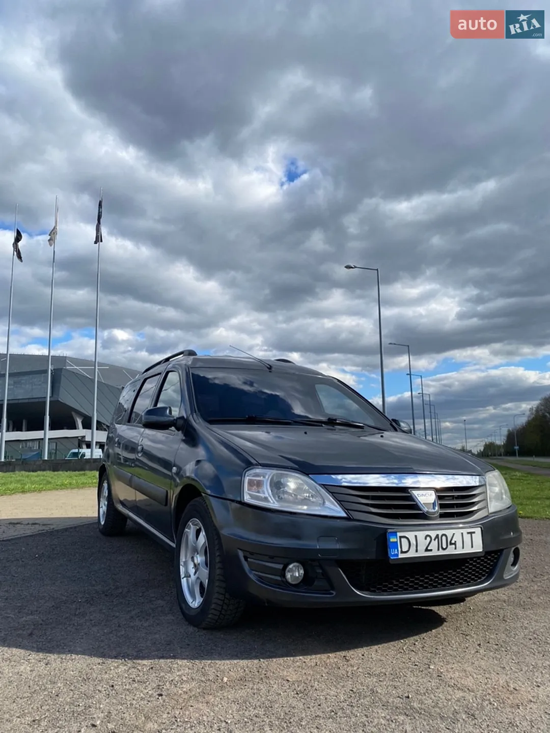 2010 Dacia Logan - мініатюра 10
