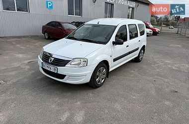 Седан Dacia Logan 2012 в Звенигородке