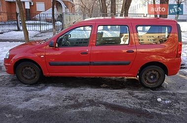 Седан Dacia Logan 2011 в Києві