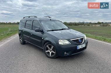 Седан Dacia Logan 2008 в Буске