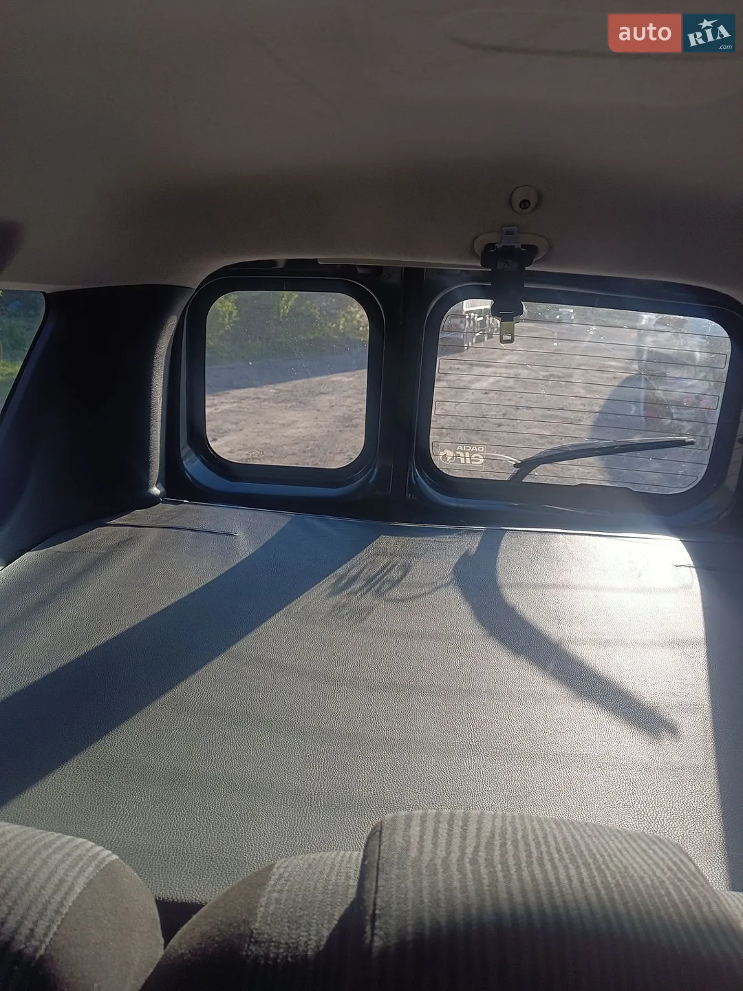 2010 Dacia Logan - мініатюра 7