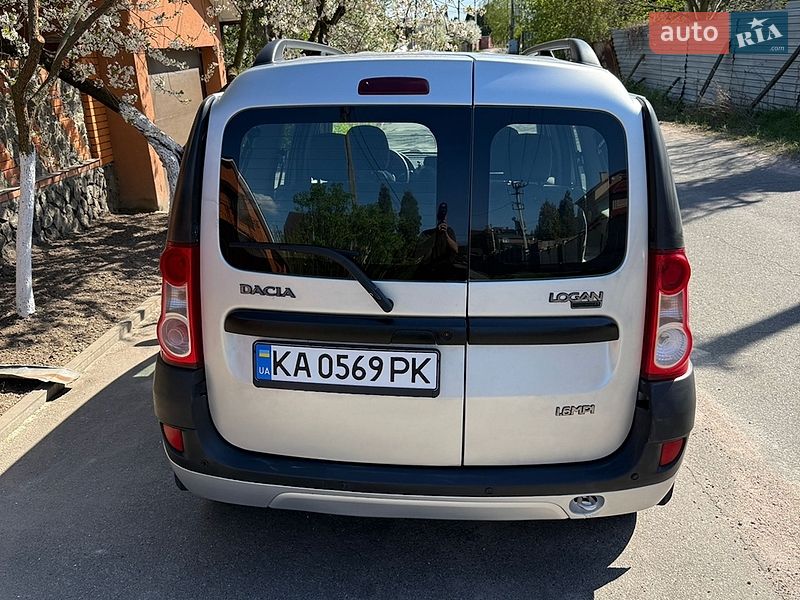 Седан Dacia Logan 2007 в Киеве