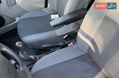 Седан Dacia Logan 2007 в Киеве