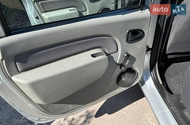 Седан Dacia Logan 2007 в Киеве