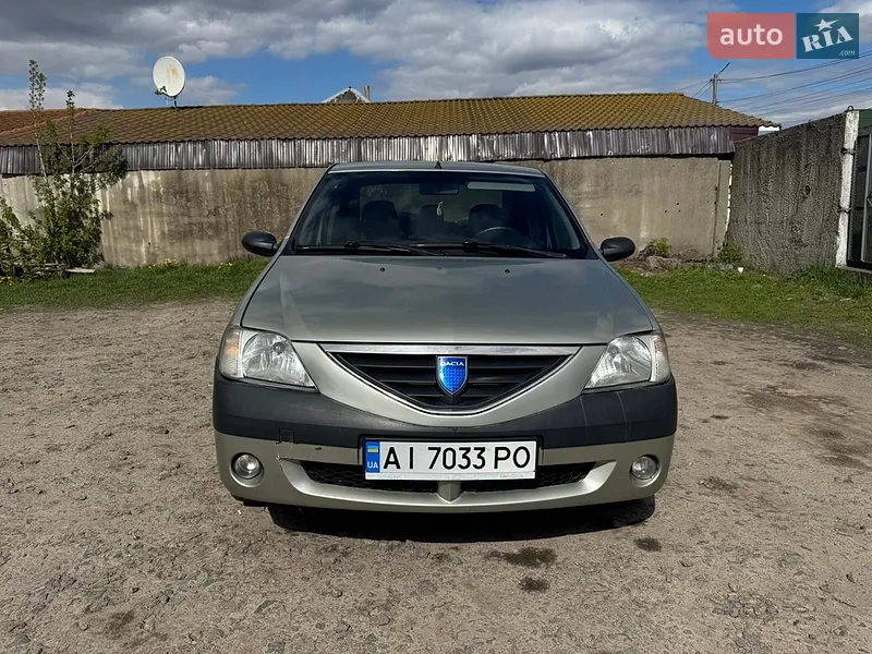 Dacia Logan 2005