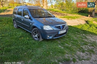 Седан Dacia Logan 2007 в Новой Ушице