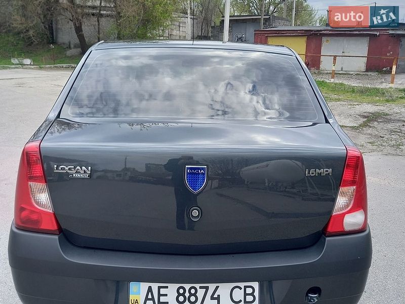 Седан Dacia Logan 2007 в Днепре