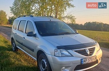 Седан Dacia Logan 2008 в Гадячі