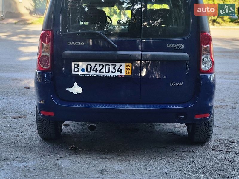 Седан Dacia Logan 2009 в Збараже
