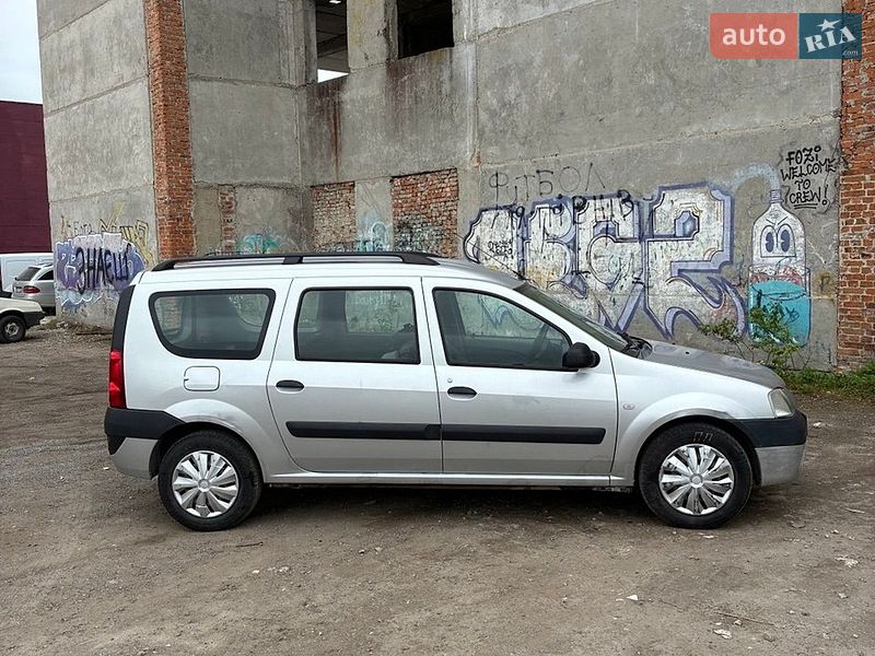 Седан Dacia Logan 2007 в Тернополе
