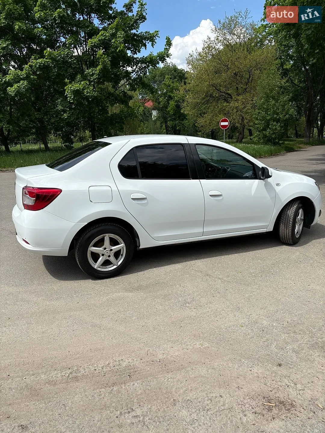 2013 Dacia Logan - мініатюра 5