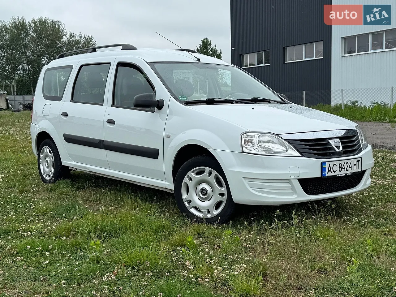 2010 Dacia Logan - мініатюра 25