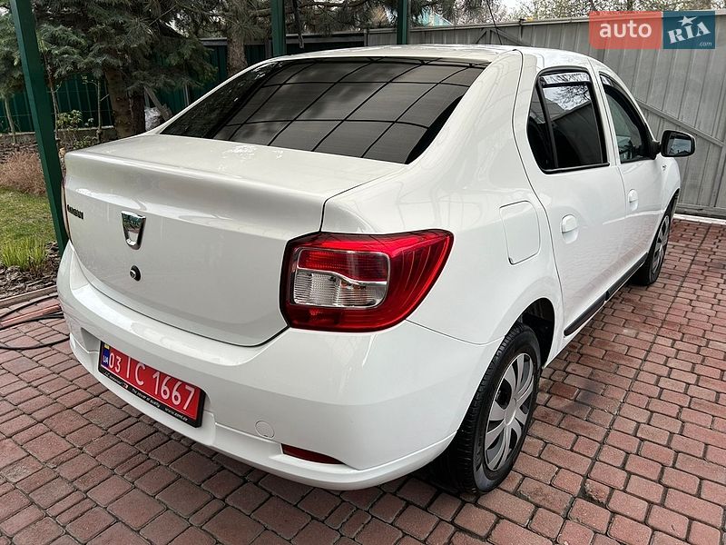 Седан Dacia Logan 2015 в Белой Церкви
