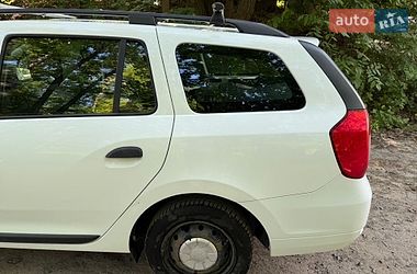 Седан Dacia Logan 2014 в Львове