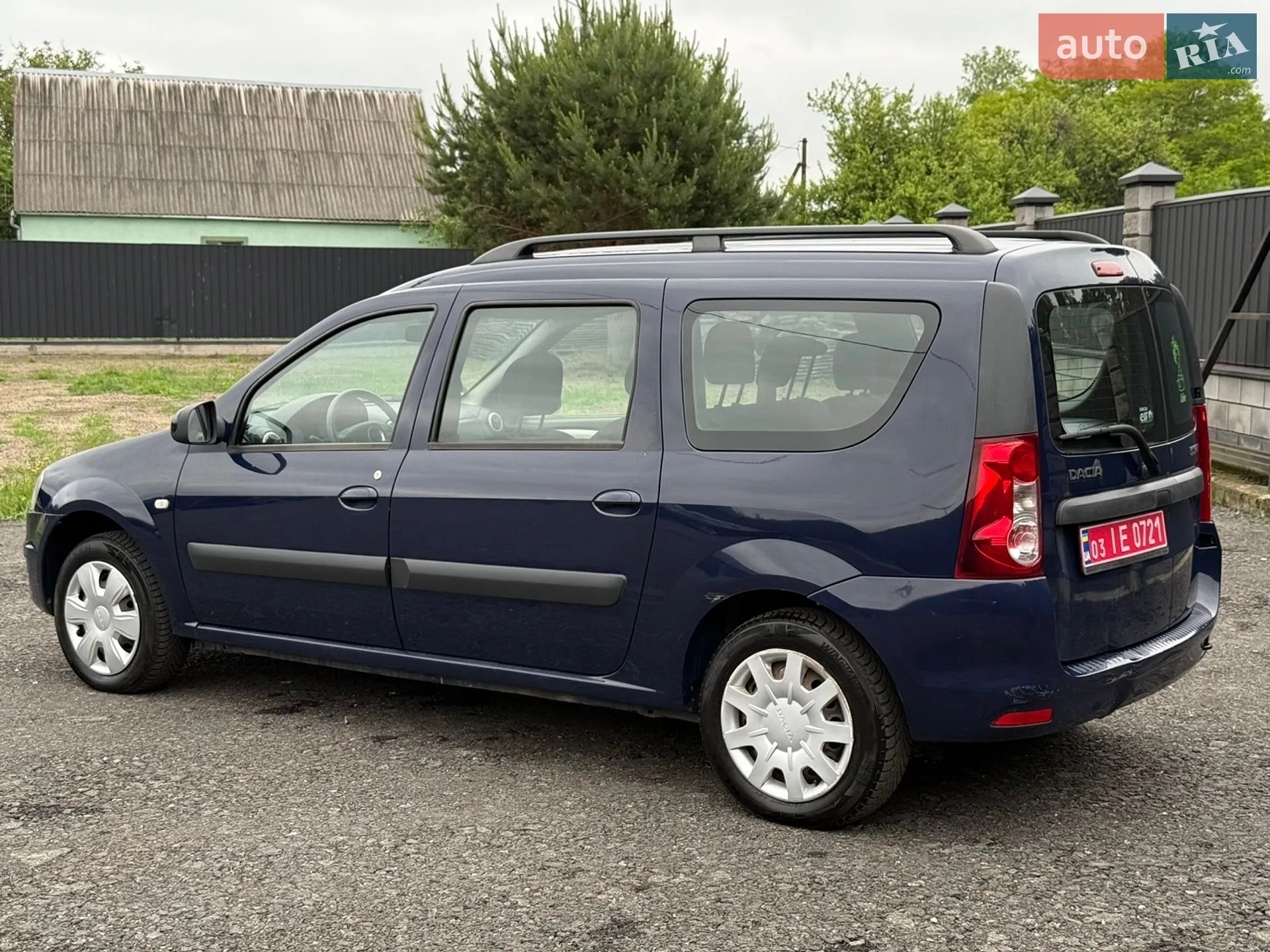 2011 Dacia Logan - мініатюра 12
