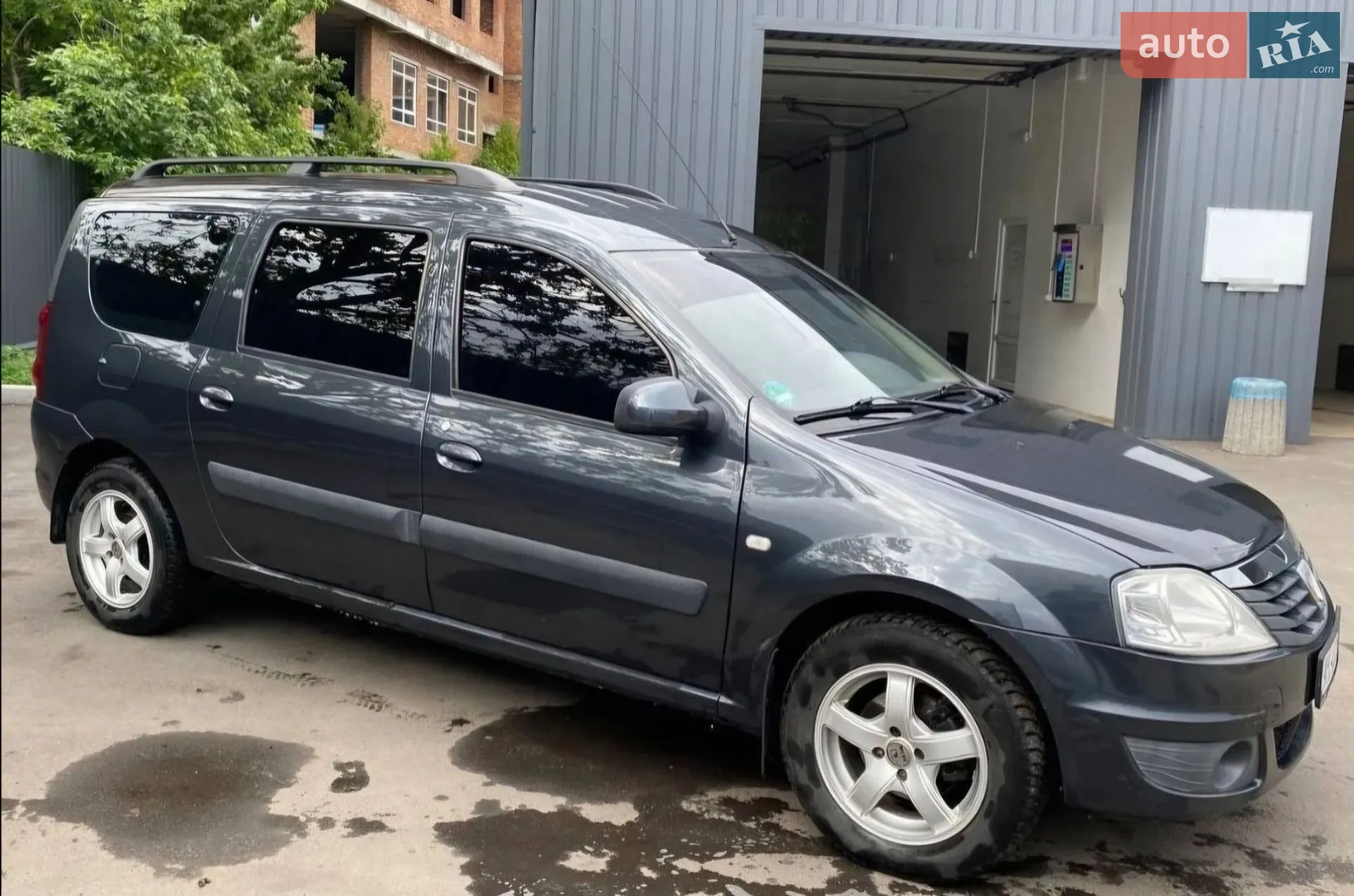 2010 Dacia Logan - мініатюра 10