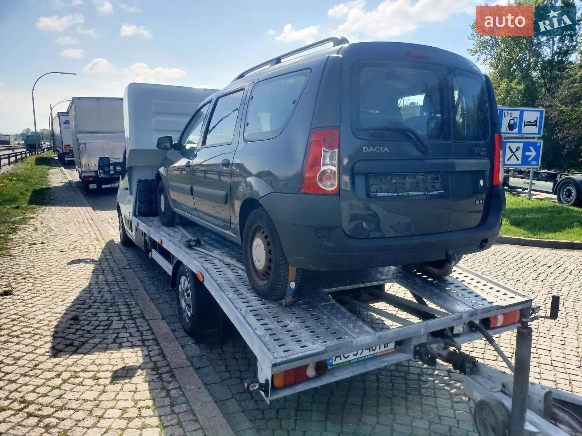 2011 Skoda Fabia - мініатюра 12