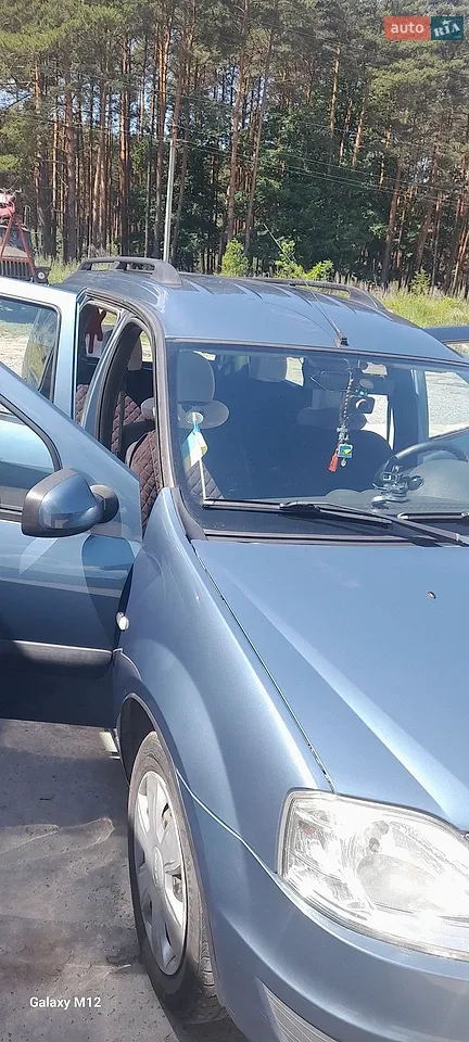 2010 Dacia Logan - мініатюра 11