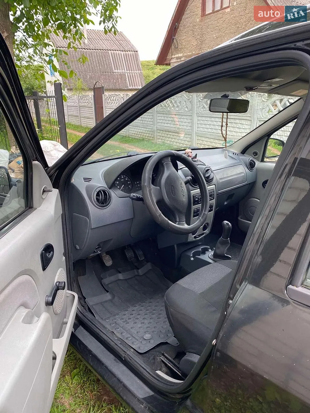 2011 Dacia Logan - мініатюра 6