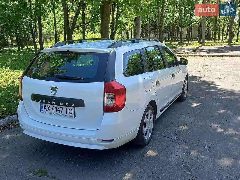 Седан Dacia Logan 2015 в Харькове