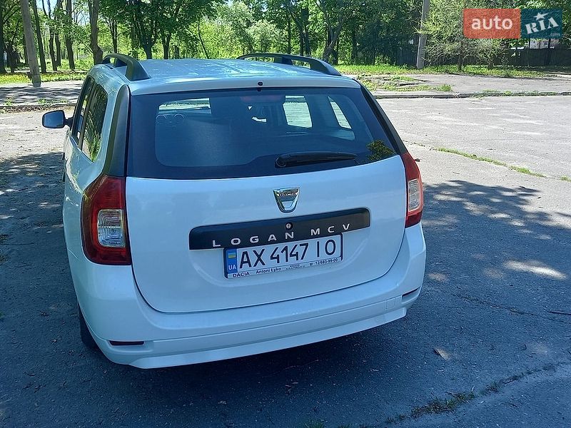 Седан Dacia Logan 2015 в Харькове