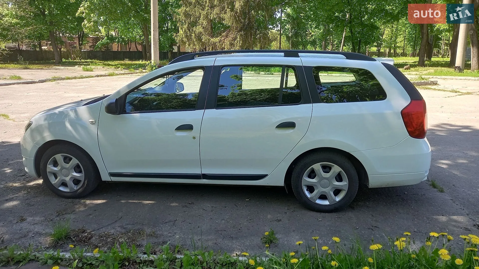 2015 Dacia Logan - мініатюра 28