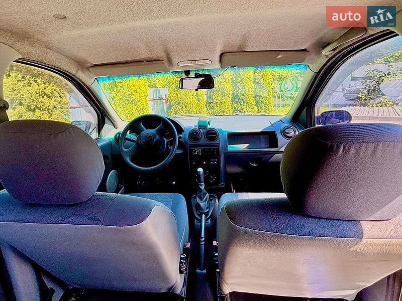Седан Dacia Logan 2007 в Ивано-Франковске фото 4 Седан Dacia Logan 2007 в Ивано-Франковске