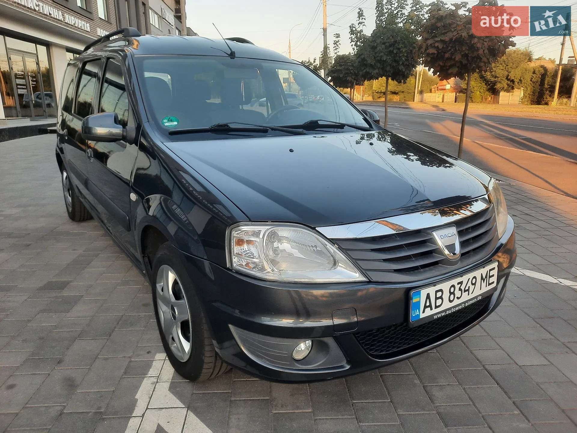 2010 Dacia Logan - мініатюра 11