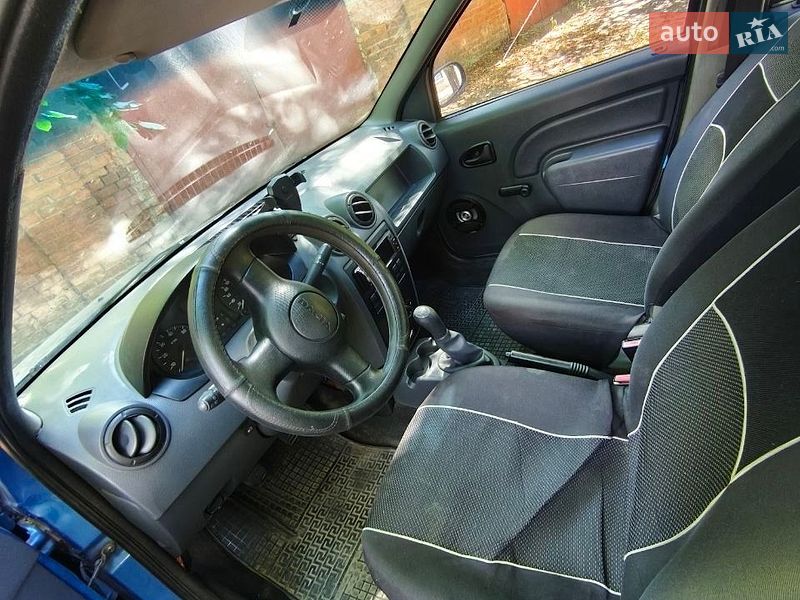 Седан Dacia Logan 2008 в Одессе
