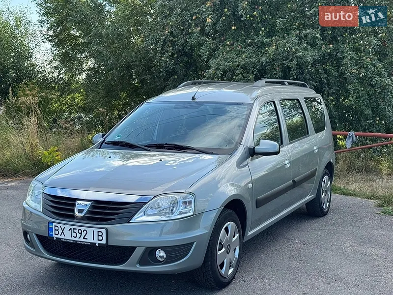 Dacia Logan 2011