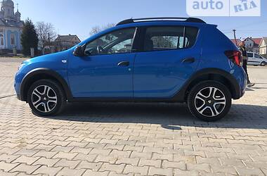 Хэтчбек Dacia Sandero StepWay 2018 в Черновцах