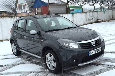 Хетчбек Dacia Sandero StepWay 2010 в Сумах