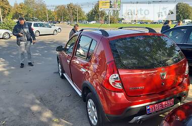 Хэтчбек Dacia Sandero StepWay 2012 в Кропивницком