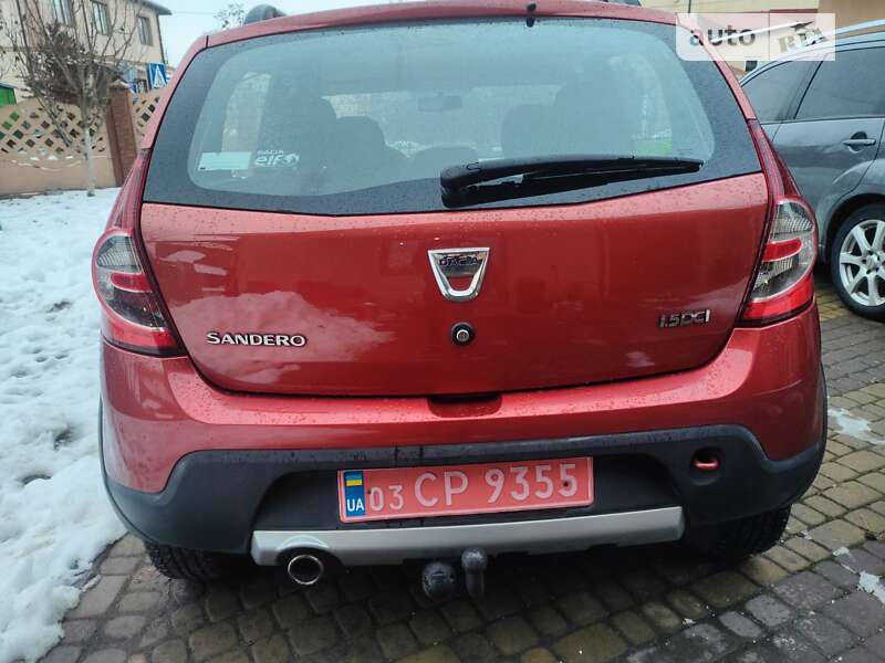 Внедорожник / Кроссовер Dacia Sandero StepWay 2012 в Бродах
