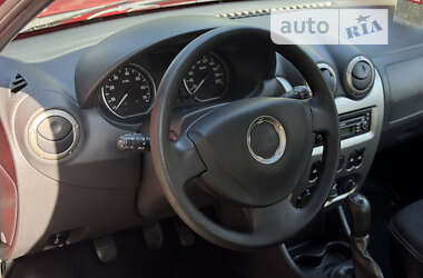 Позашляховик / Кросовер Dacia Sandero StepWay 2011 в Умані