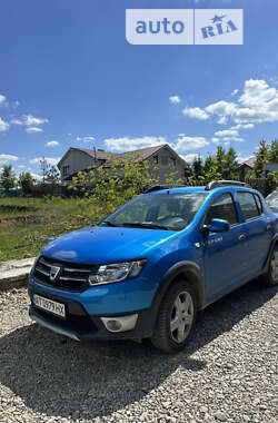 Позашляховик / Кросовер Dacia Sandero StepWay 2014 в Долині