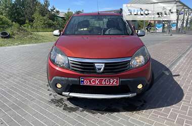 Внедорожник / Кроссовер Dacia Sandero StepWay 2010 в Луцке