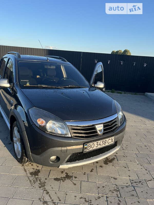 Внедорожник / Кроссовер Dacia Sandero StepWay 2010 в Тернополе