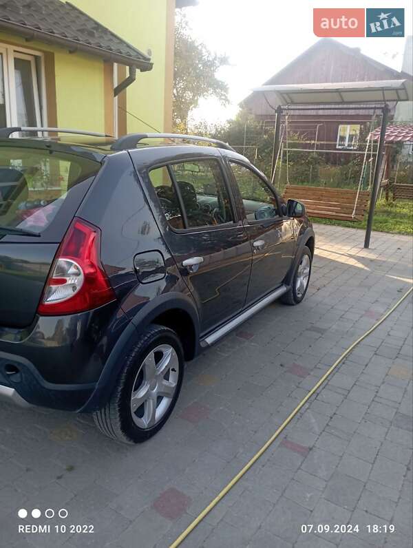 Внедорожник / Кроссовер Dacia Sandero StepWay 2010 в Дрогобыче фото 8 Внедорожник / Кроссовер Dacia Sandero StepWay 2010 в Дрогобыче
