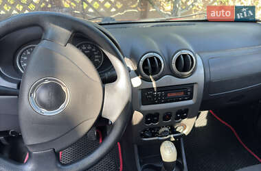 Внедорожник / Кроссовер Dacia Sandero StepWay 2011 в 