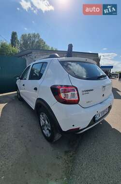 Позашляховик / Кросовер Dacia Sandero StepWay 2015 в Смілі