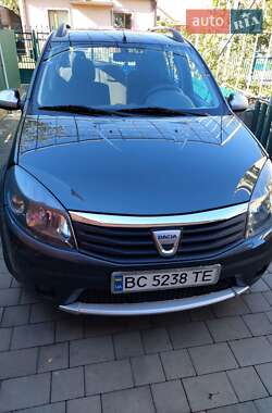 Позашляховик / Кросовер Dacia Sandero StepWay 2011 в Львові