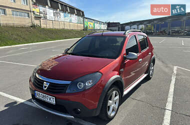 Внедорожник / Кроссовер Dacia Sandero StepWay 2011 в 