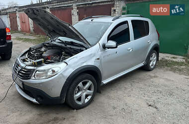 Внедорожник / Кроссовер Dacia Sandero StepWay 2010 в Чернигове