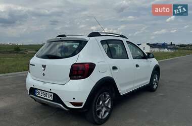 Позашляховик / Кросовер Dacia Sandero StepWay 2018 в Рівному