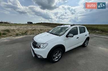 Позашляховик / Кросовер Dacia Sandero StepWay 2018 в Рівному