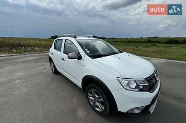 Позашляховик / Кросовер Dacia Sandero StepWay 2018 в Рівному