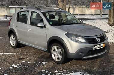 Внедорожник / Кроссовер Dacia Sandero StepWay 2010 в Виннице