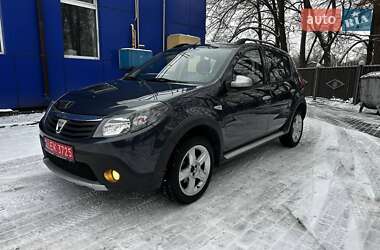 Позашляховик / Кросовер Dacia Sandero StepWay 2011 в Харкові