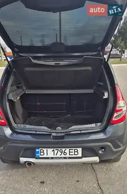 Dacia Sandero StepWay 2012